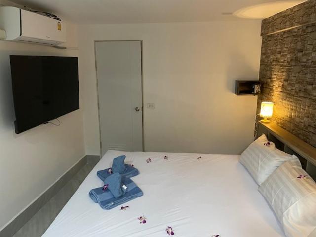 My Home Patong Экстерьер фото